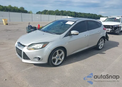 2012 Ford Focus Titanium из США, поврежденный, VIN 1FAHP3N25CL266715